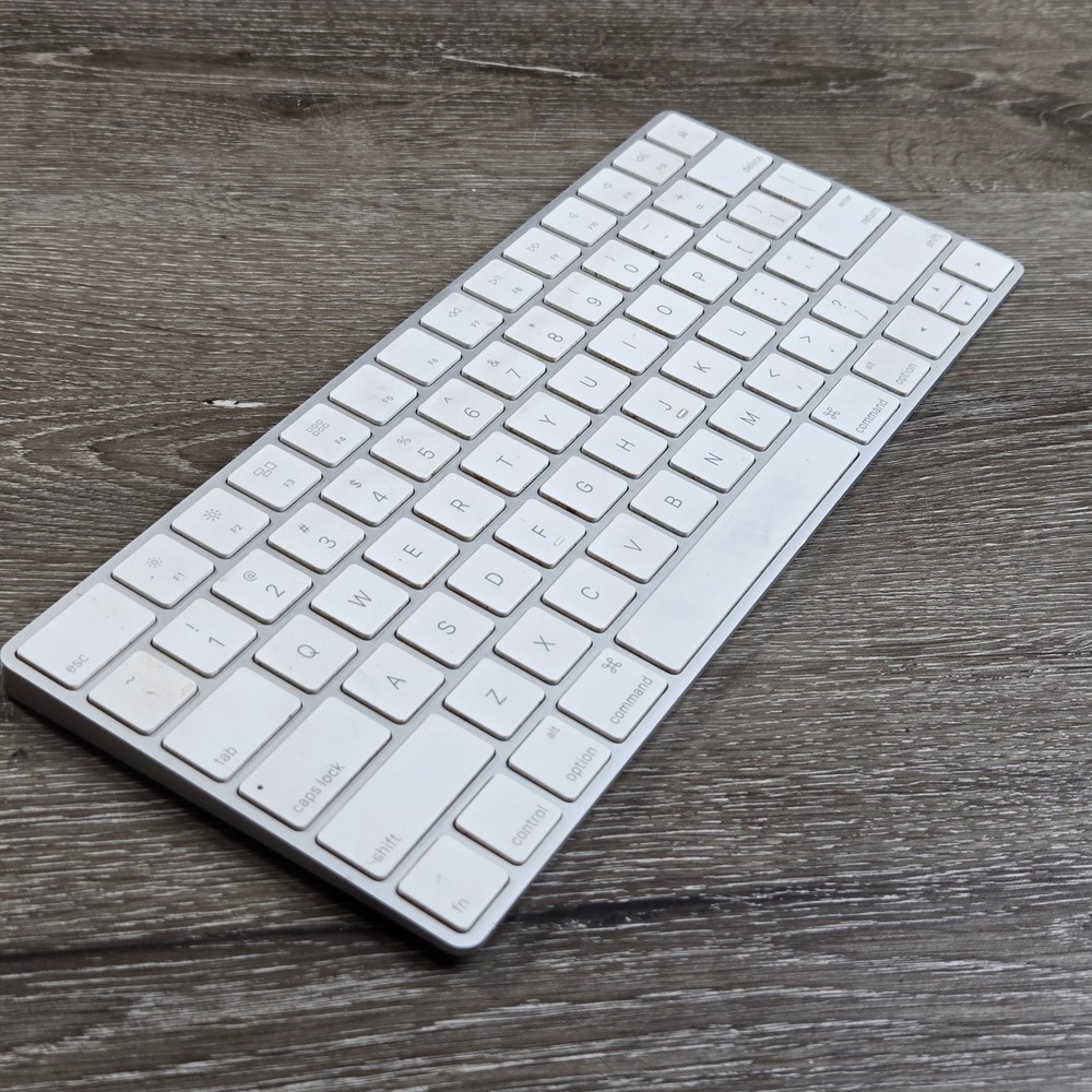 Working Apple iMac Mac Mini Keyboard Wireless Bluetooth Aluminum A1314